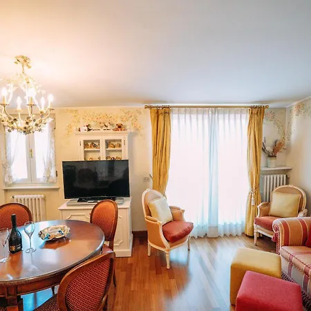 Romantic Vista Apartmán *