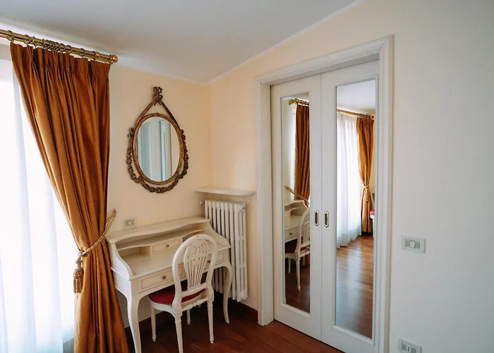 Romantic Vista Appartement Stresa